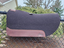 30" x 28" Barrel Pad - Black / Oro Russet - 1/2" Thick - Round Back