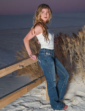 Don't Fence Me In Medium Wash